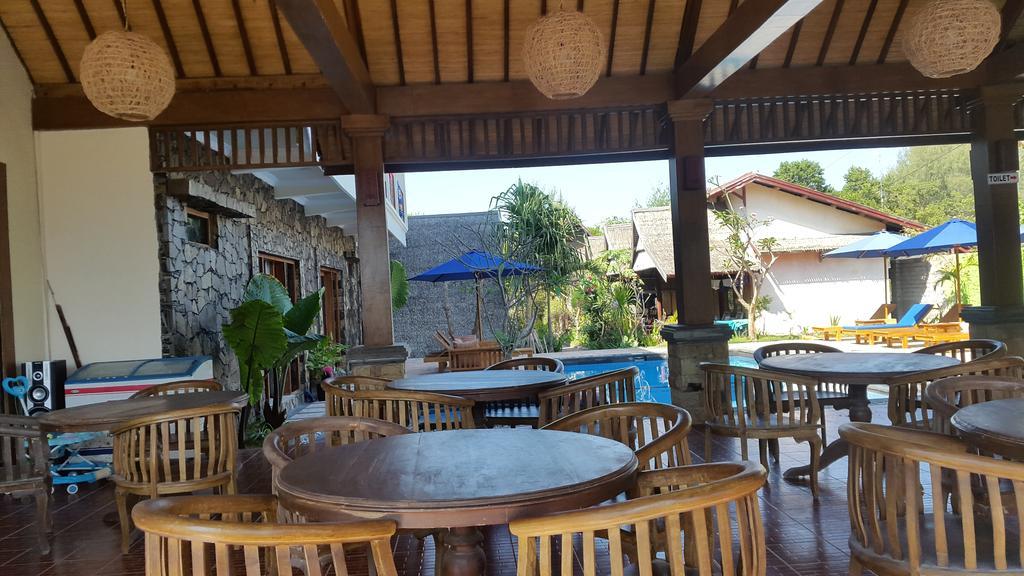 Coral Beach Pizza Cottages Гили Траванган Экстерьер фото