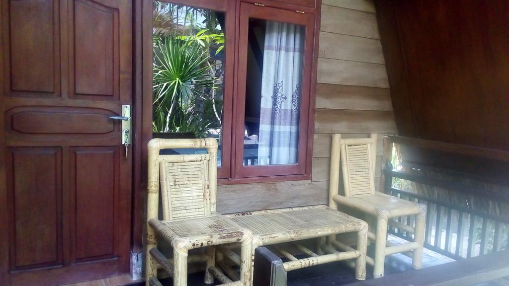 Coral Beach Pizza Cottages Гили Траванган Экстерьер фото