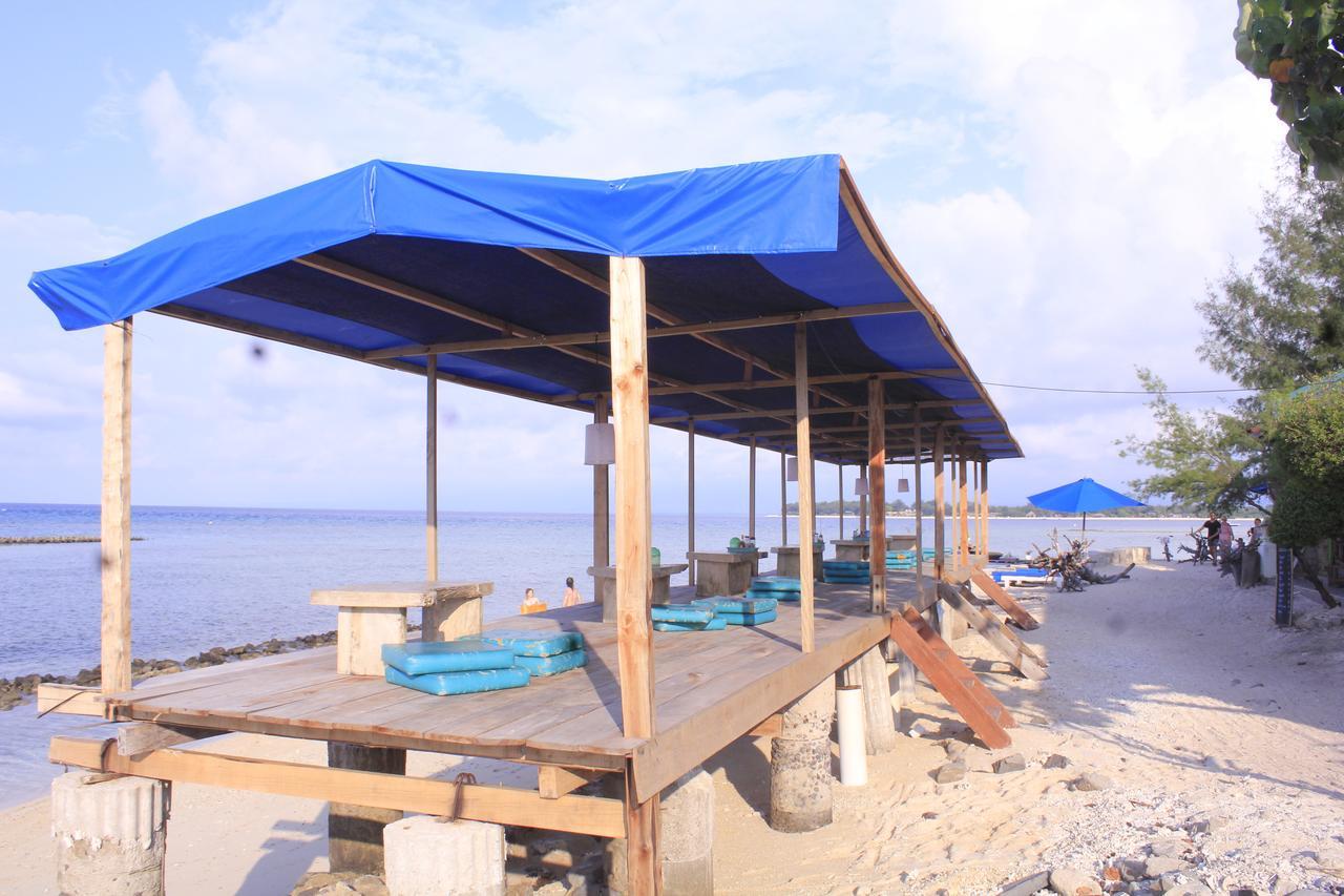 Coral Beach Pizza Cottages Гили Траванган Экстерьер фото